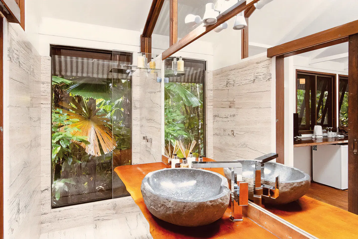Daintree Wilderness Lodge Badezimmer