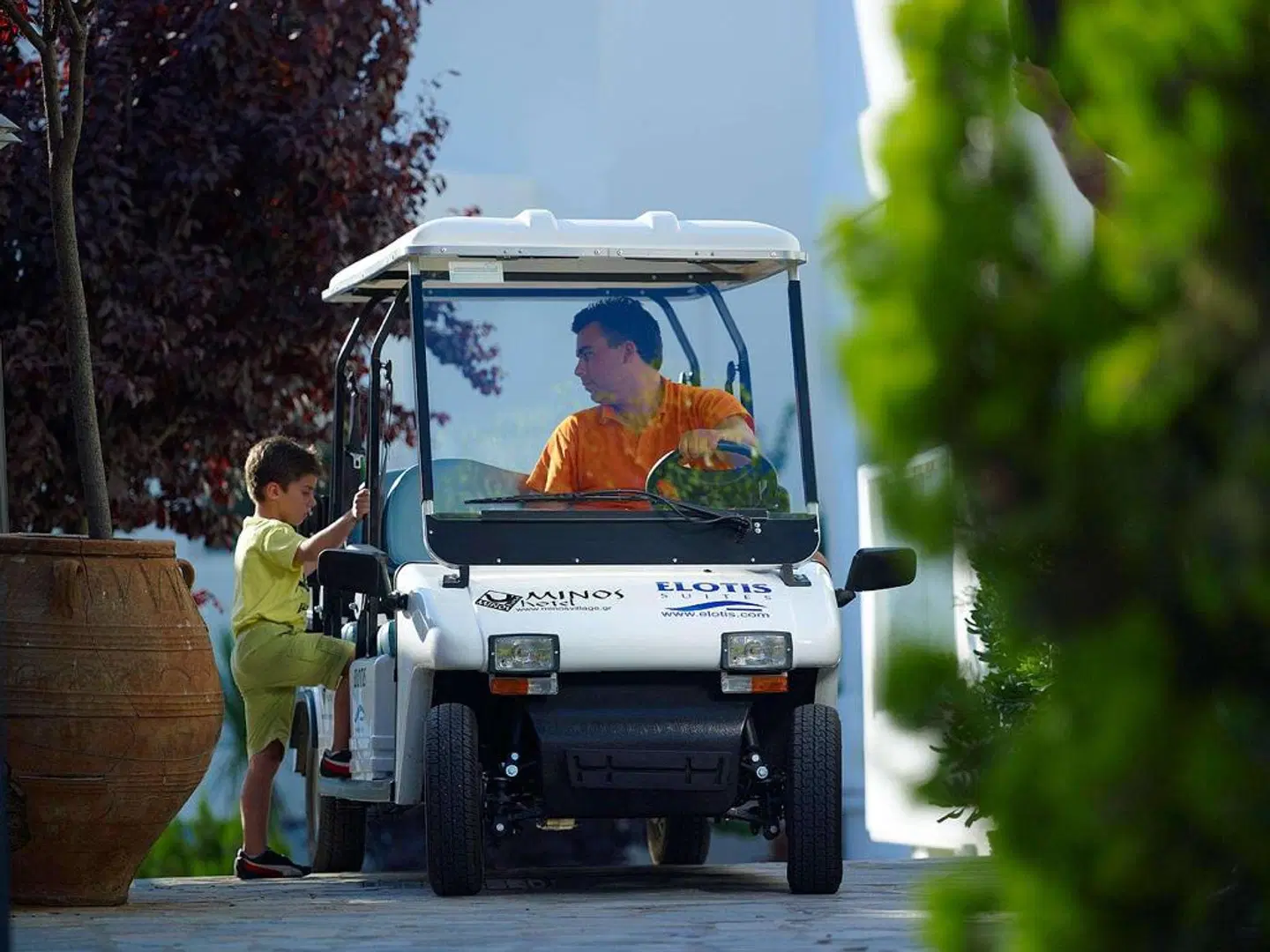 Minos Village PEOPLE