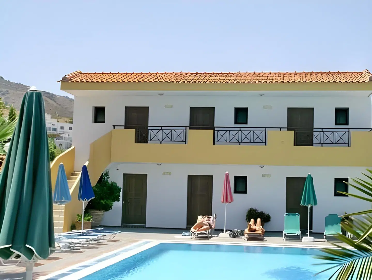 Pennystella Apartments EXTERIOR