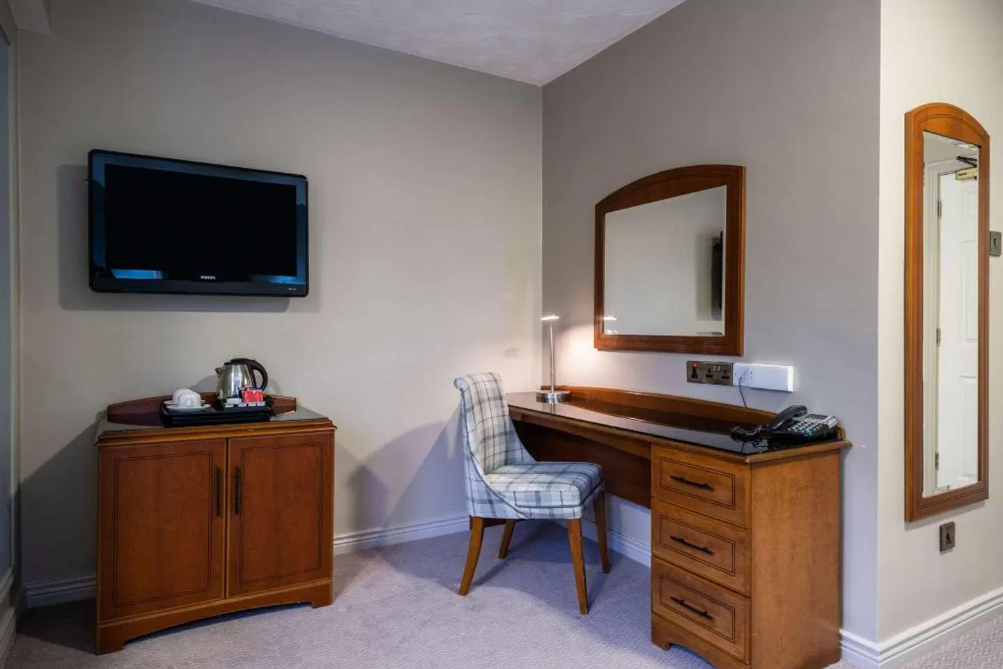 Malone Lodge ROOM_EXAMPLE