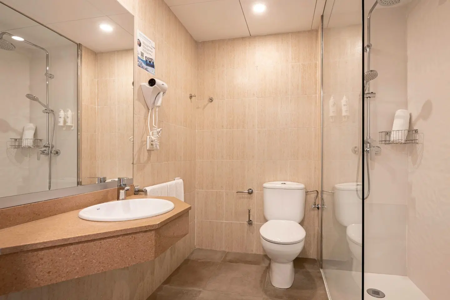 htop Amatista Badezimmer