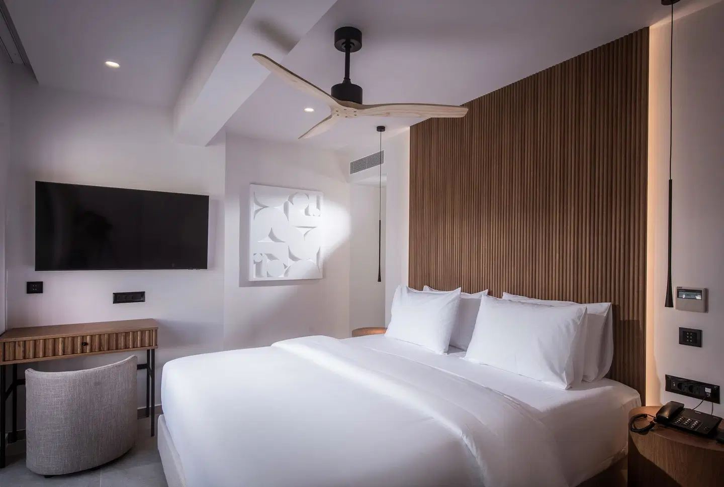 Noble Hotel Suites ROOM_EXAMPLE