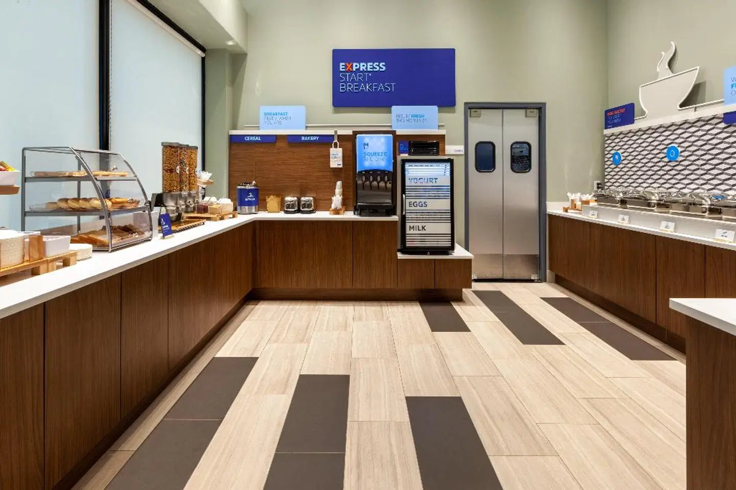 Holiday Inn Express NYC Brooklyn - Sunset Park ROOM_EXAMPLE