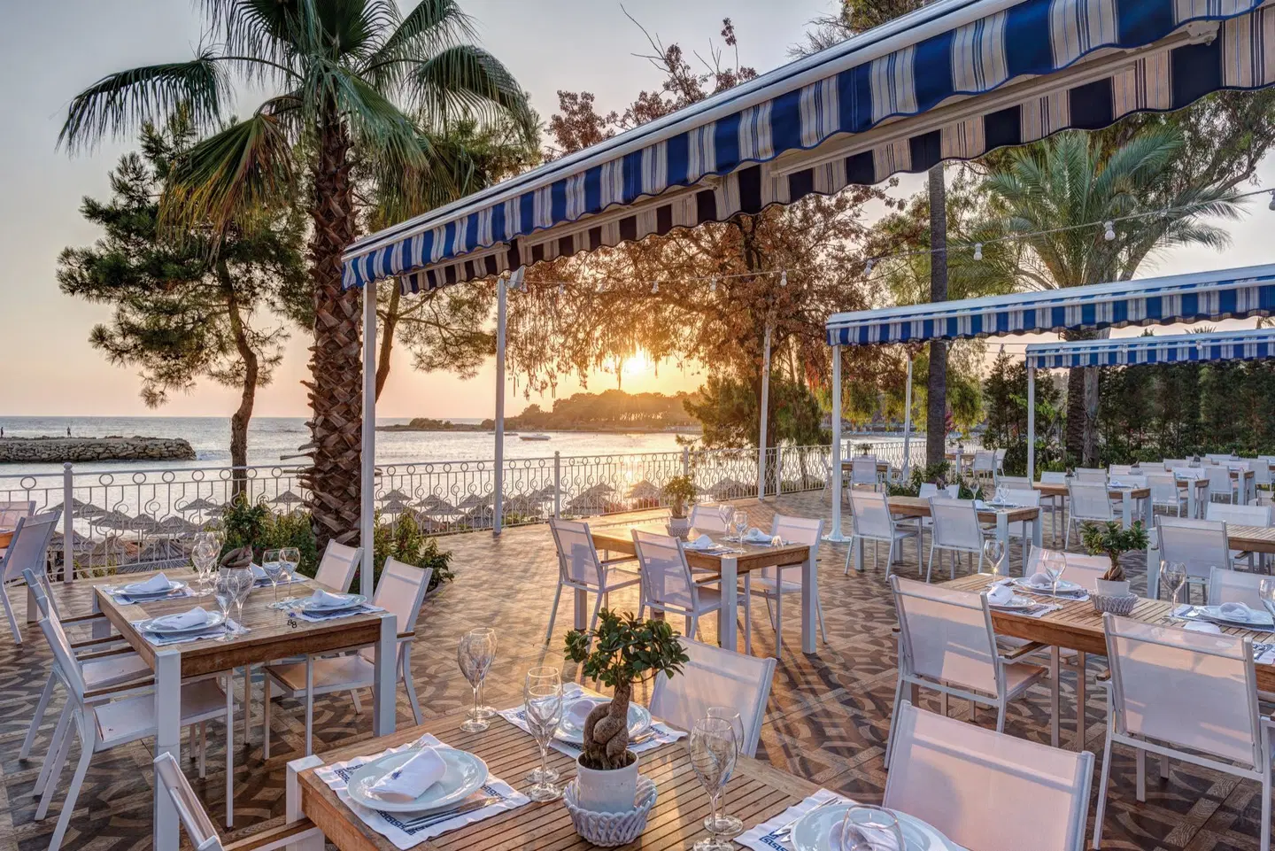 Rubi Platinum Spa Resort & Suites Restaurant