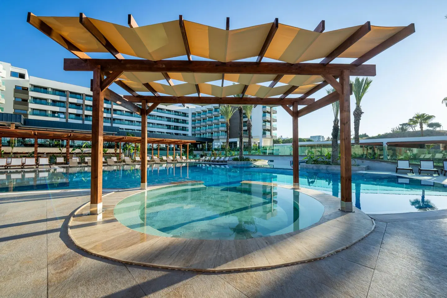Süral Saray OUTDOOR_POOL