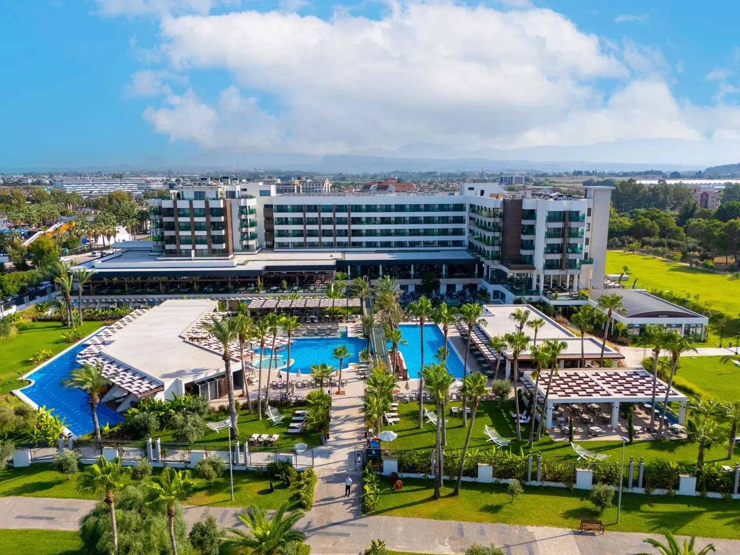 Süral Saray EXTERIOR