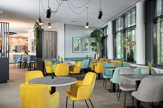 Leonardo Hotel Vienna City West Bar