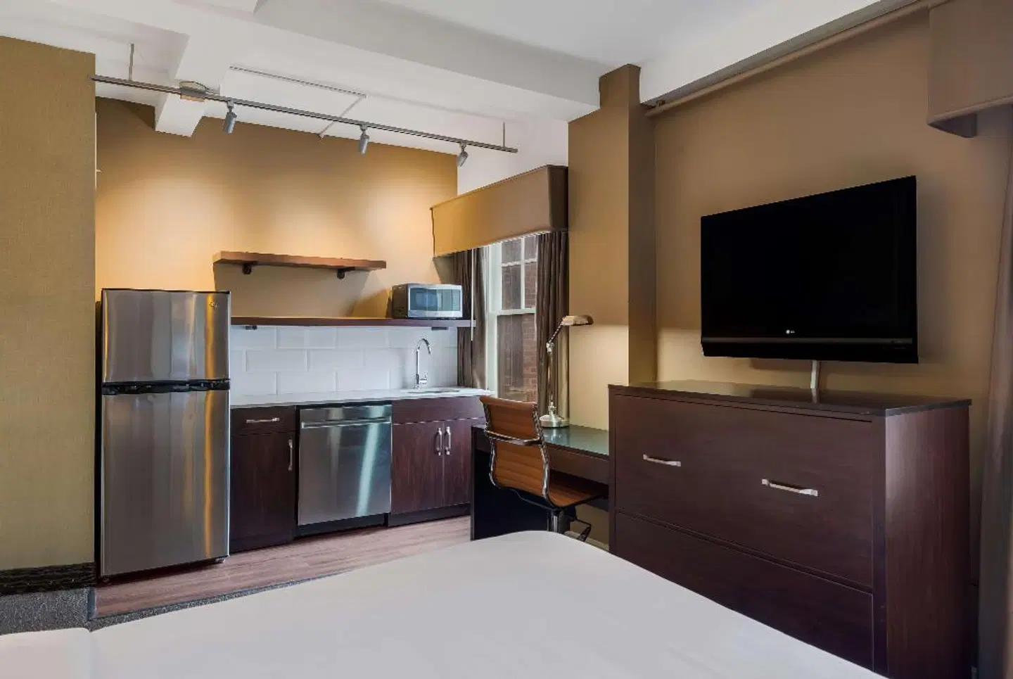 Best Western Syracuse Downtown Hotel And Suites ROOM_EXAMPLE