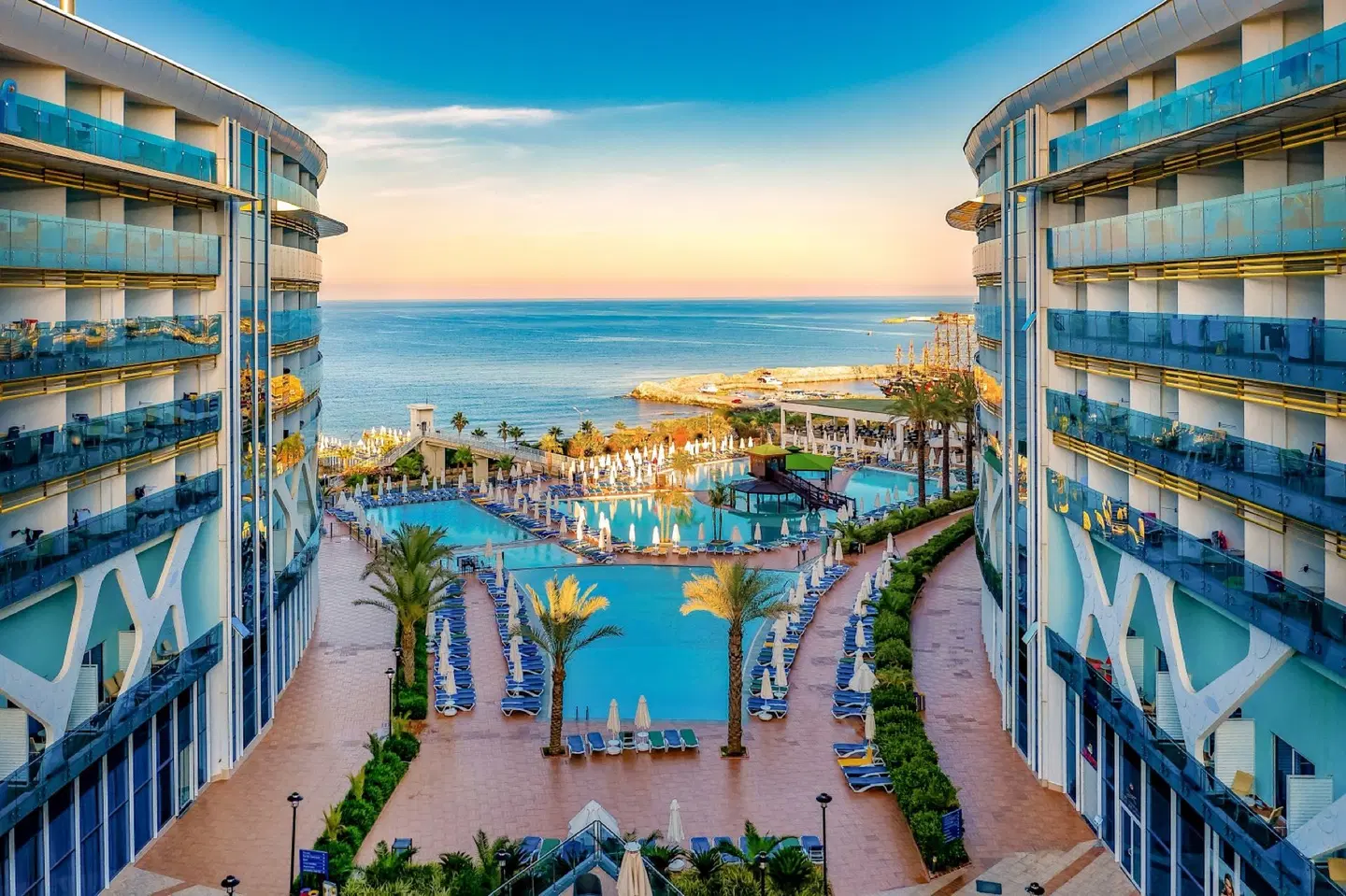 Vikingen Infinity EXTERIOR