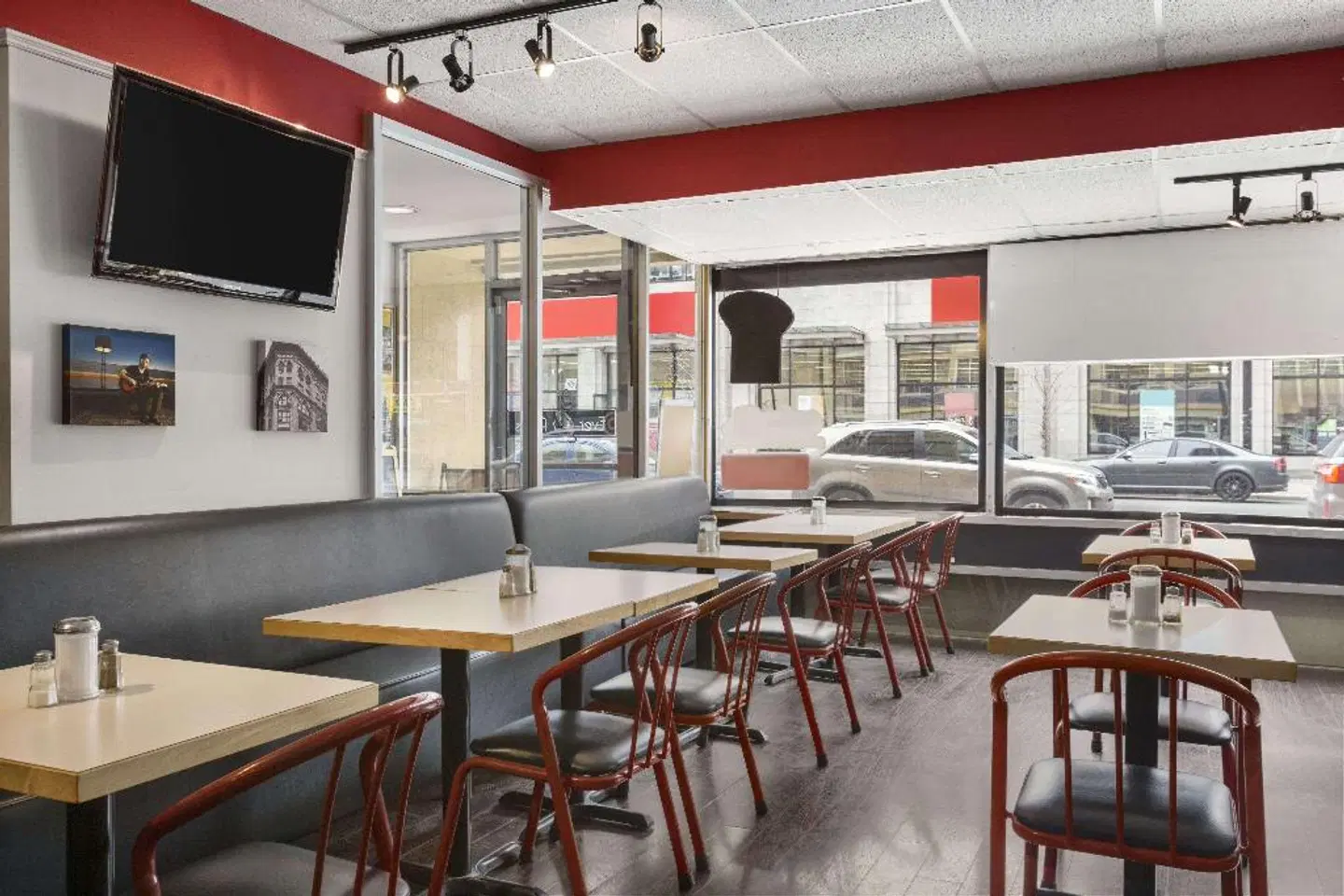 Days Inn by Wyndham Ottawa Bar