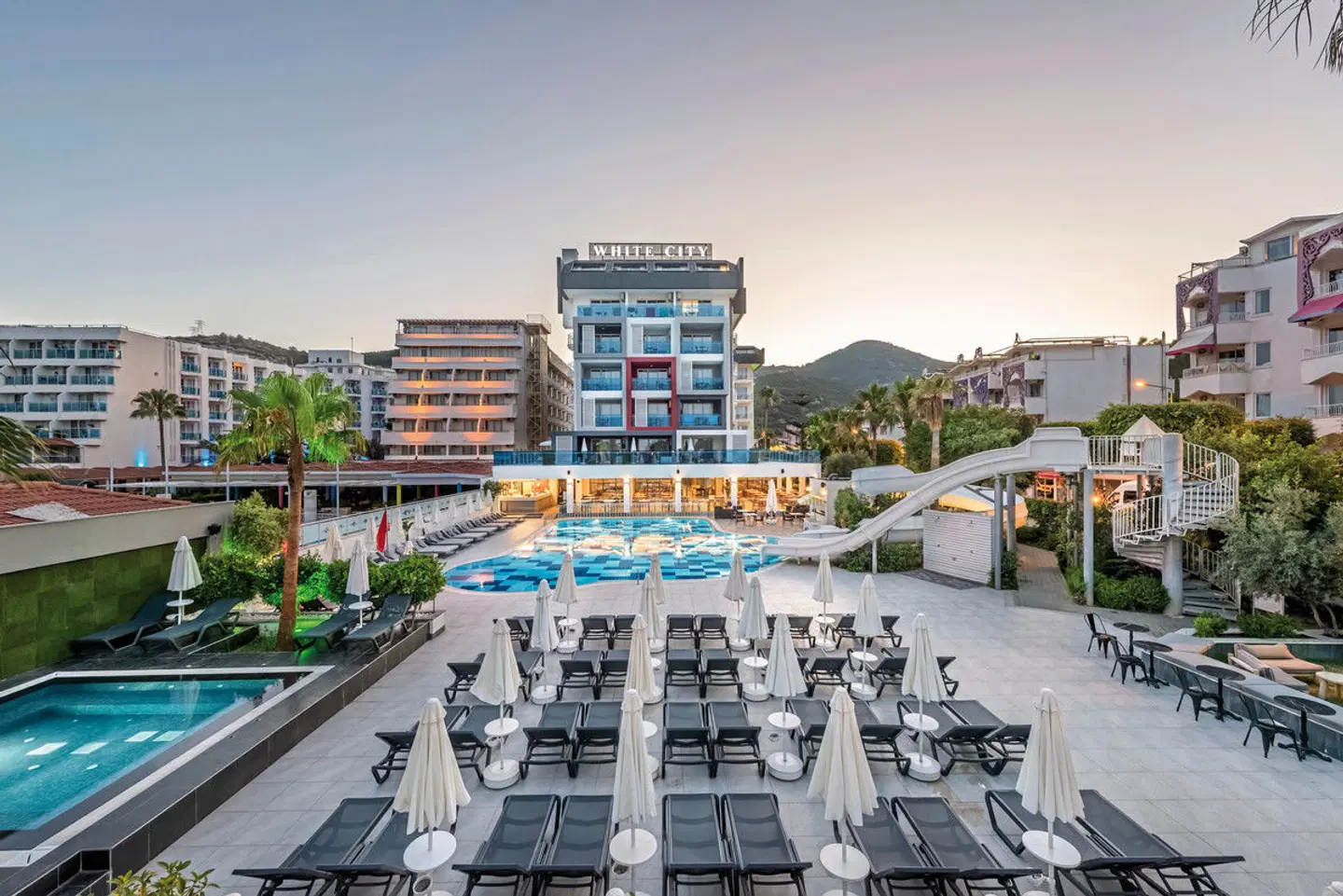 White City Beach Terrasse