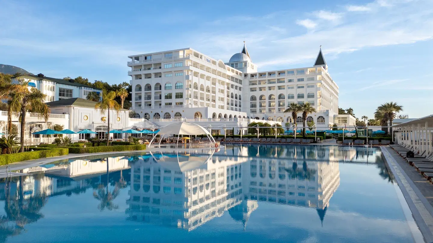 Nirvana Dolce Vita OUTDOOR_POOL