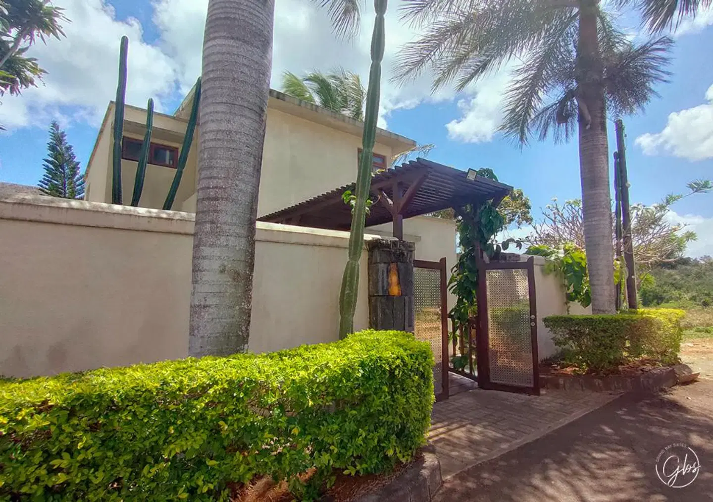 Grand Bay Suites Garten