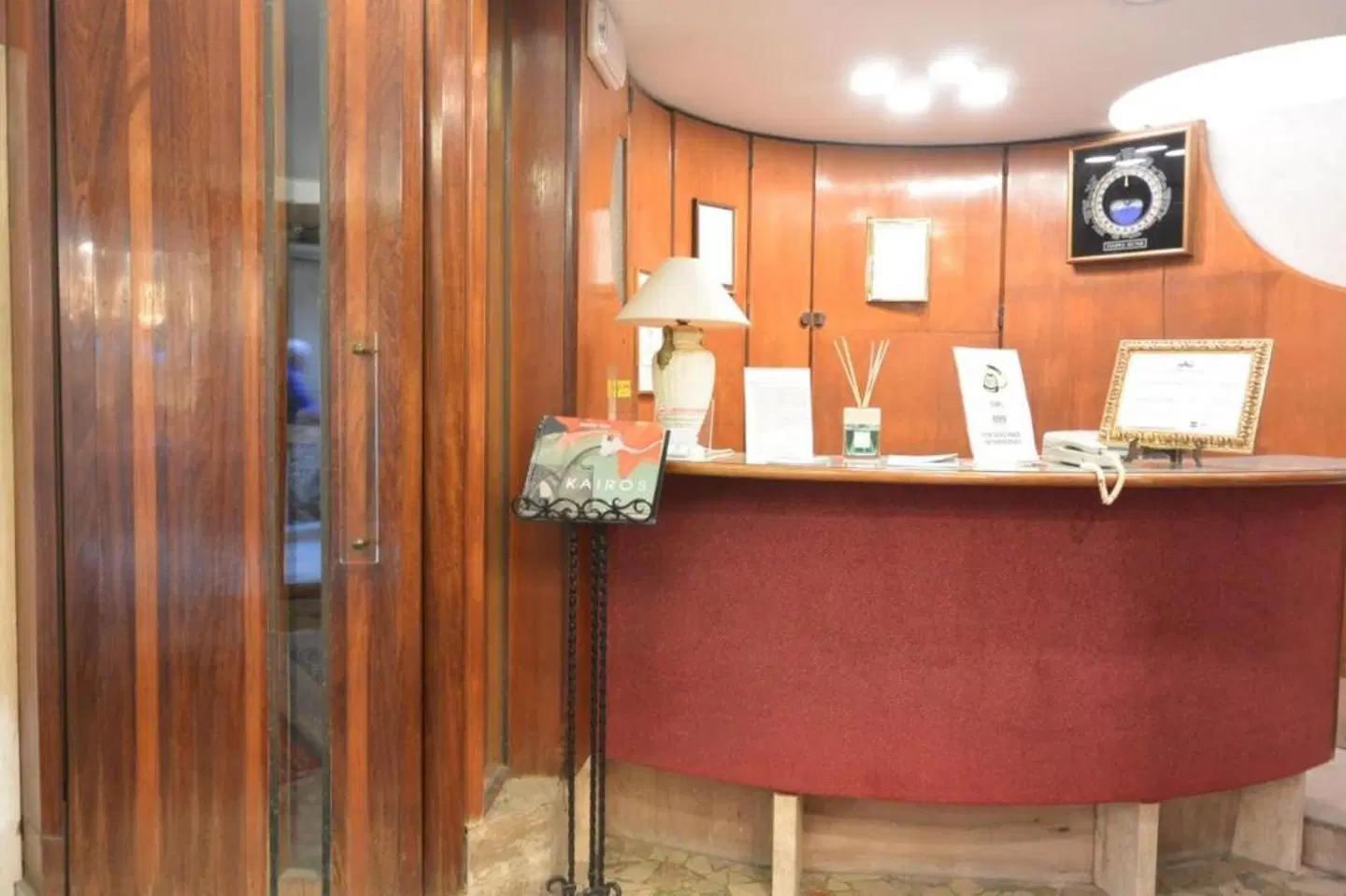 Hotel Ambassador Tre Rose Restaurant