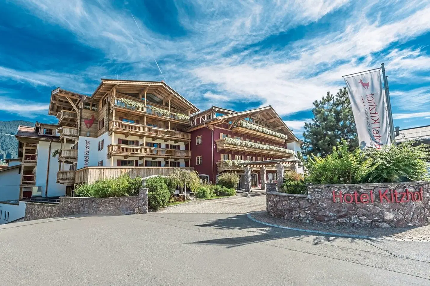 Kitzhof Mountain Design Resort EXTERIOR