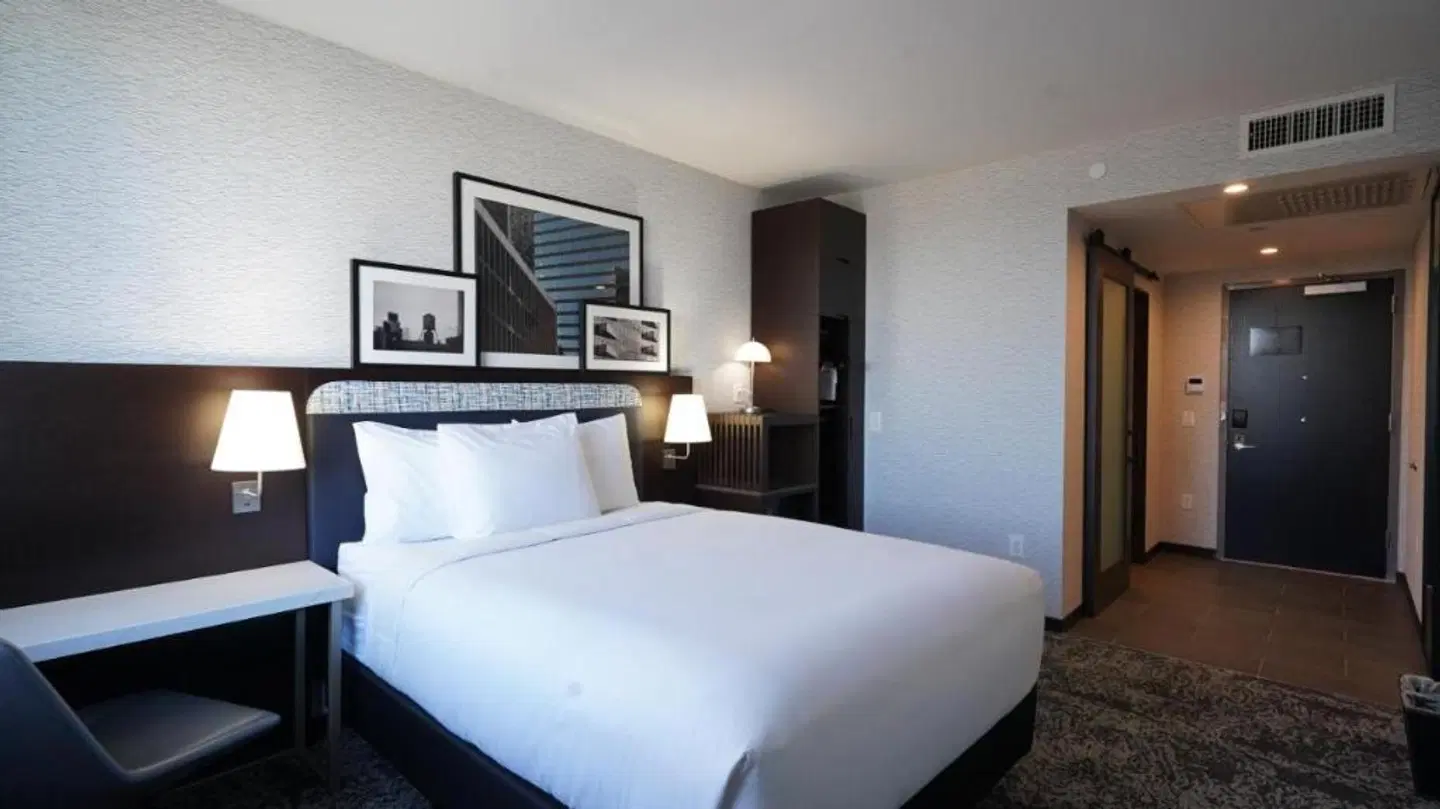 DoubleTree by Hilton Long Island City New York ROOM_EXAMPLE