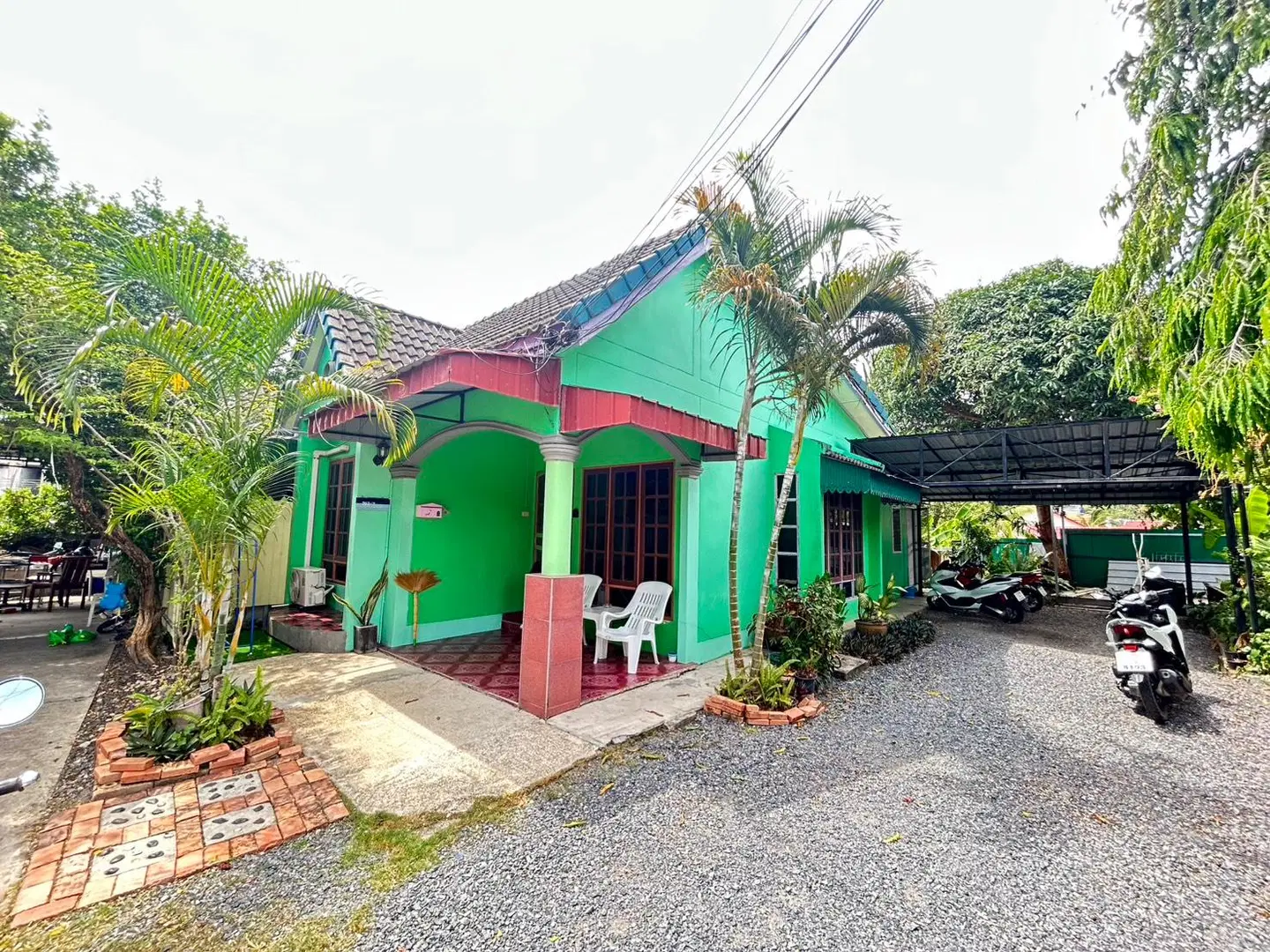 Village House TV1 EXTERIOR