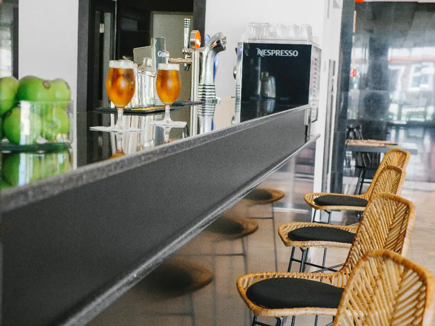 Topázio Mar Beach Hotel & Apartments Bar