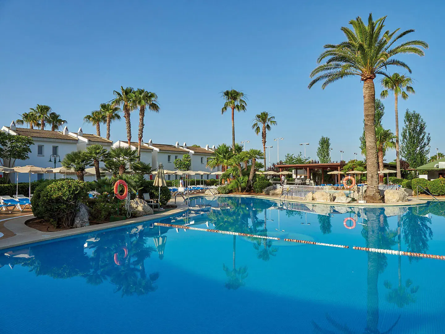 BQ Alcudia Sun Village OUTDOOR_POOL