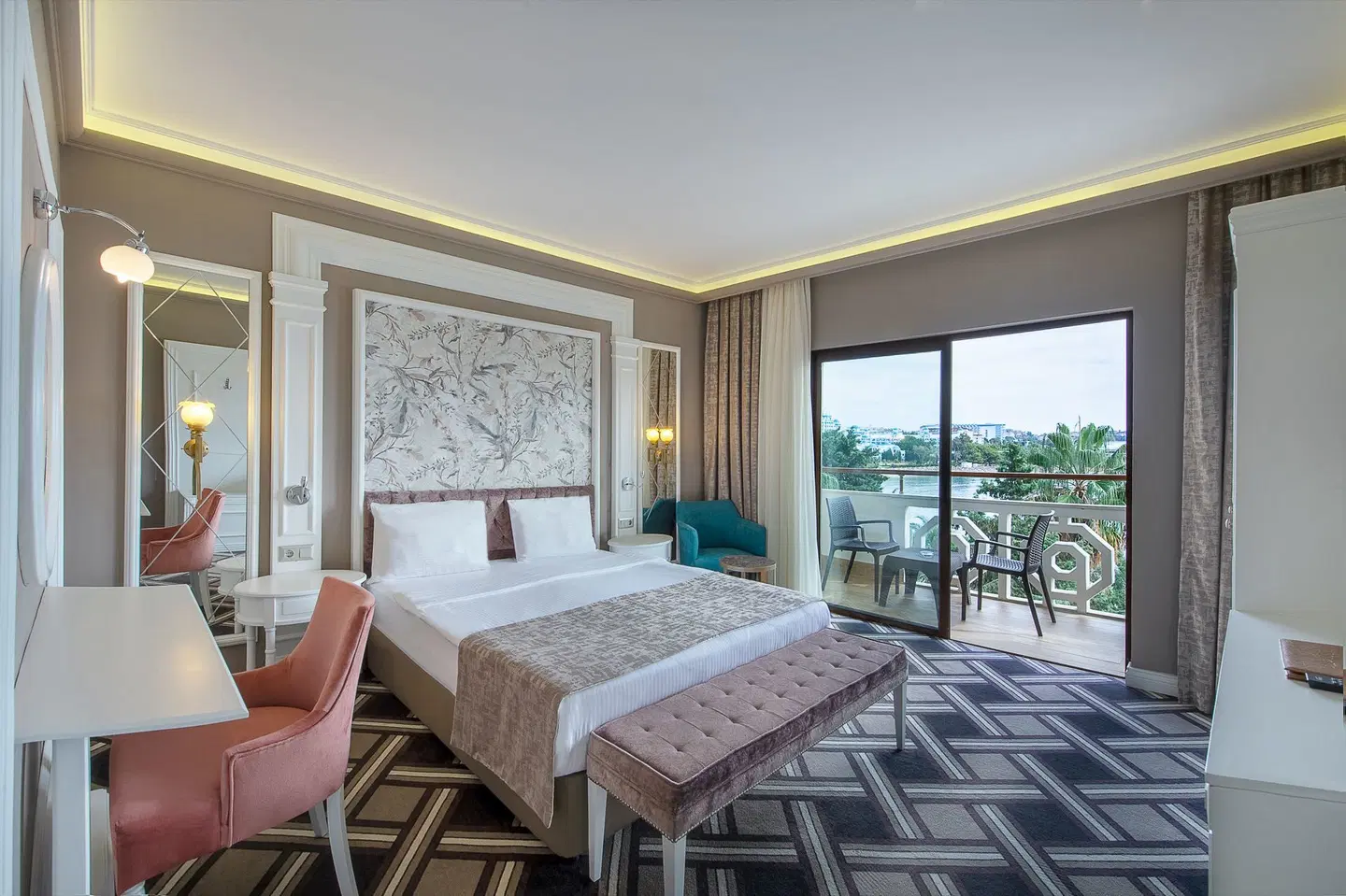 Utopia Resort & Residence ROOM_EXAMPLE