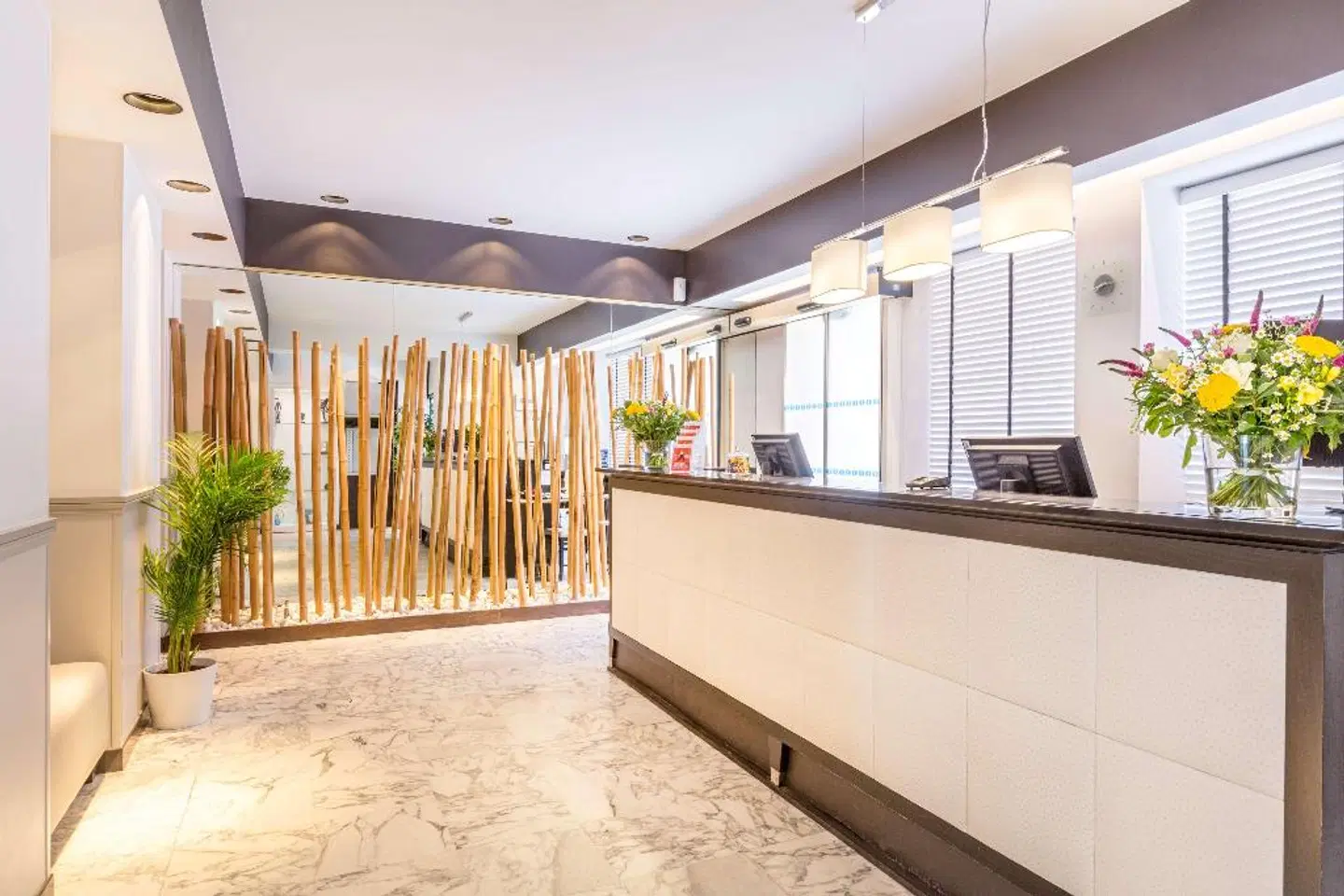 Sure Hotel by Best Western Paris Gare du Nord LOUNGE_LOBBY