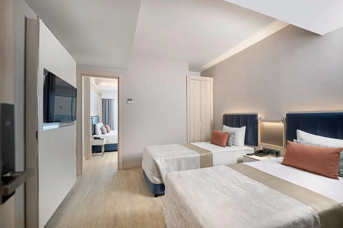 Lago Hotel ROOM_EXAMPLE