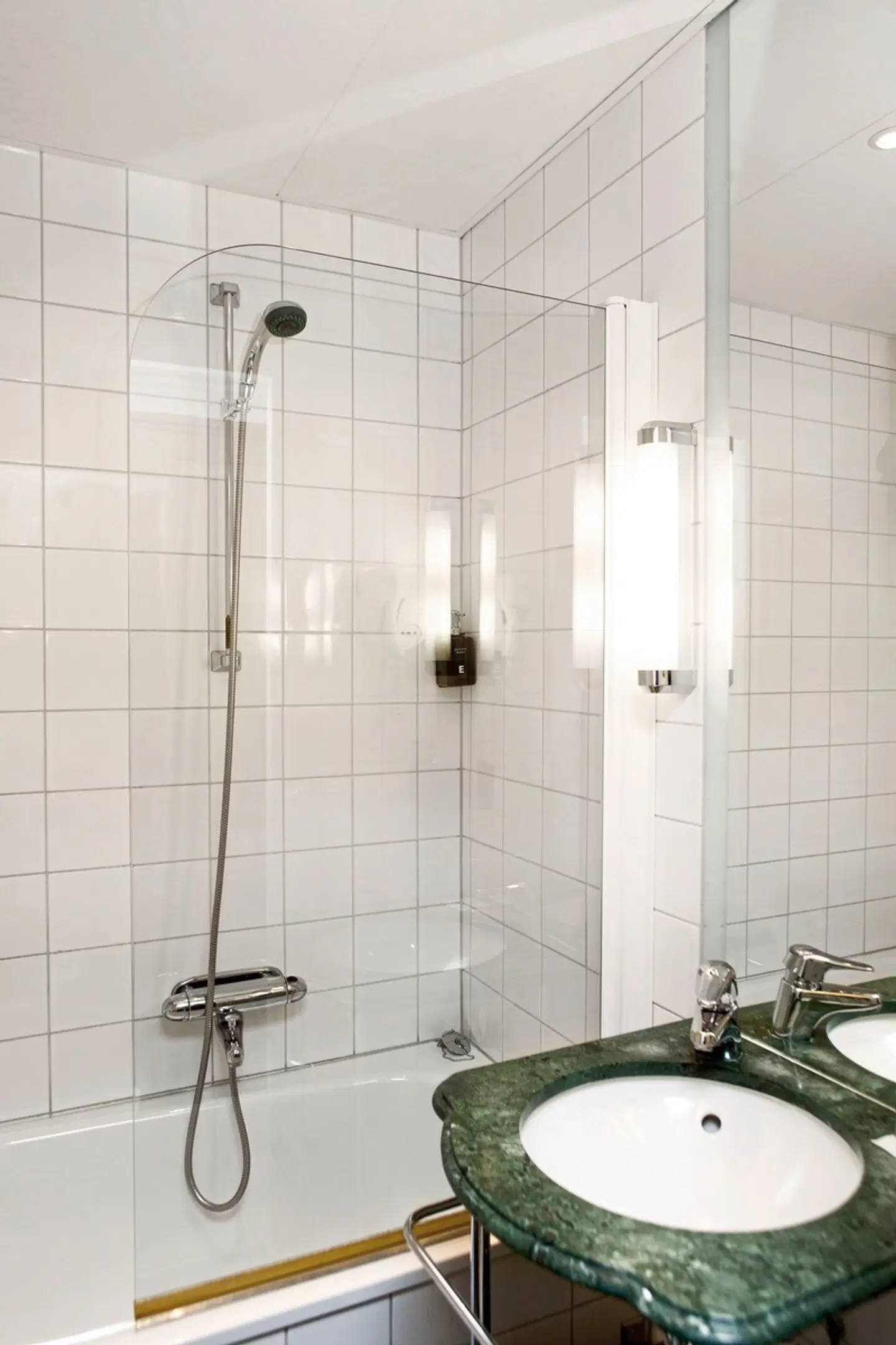 Elite Palace Hotel Badezimmer