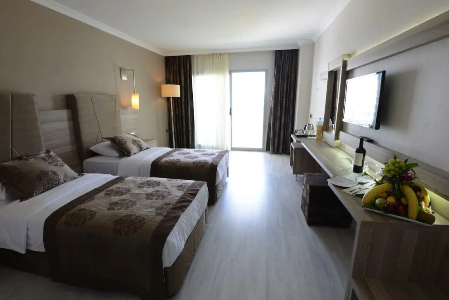 Green Nature Diamond ROOM_EXAMPLE