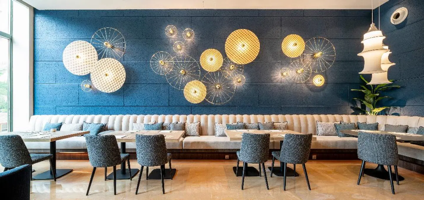 Hotel ILUNION Valencia 4 Bar