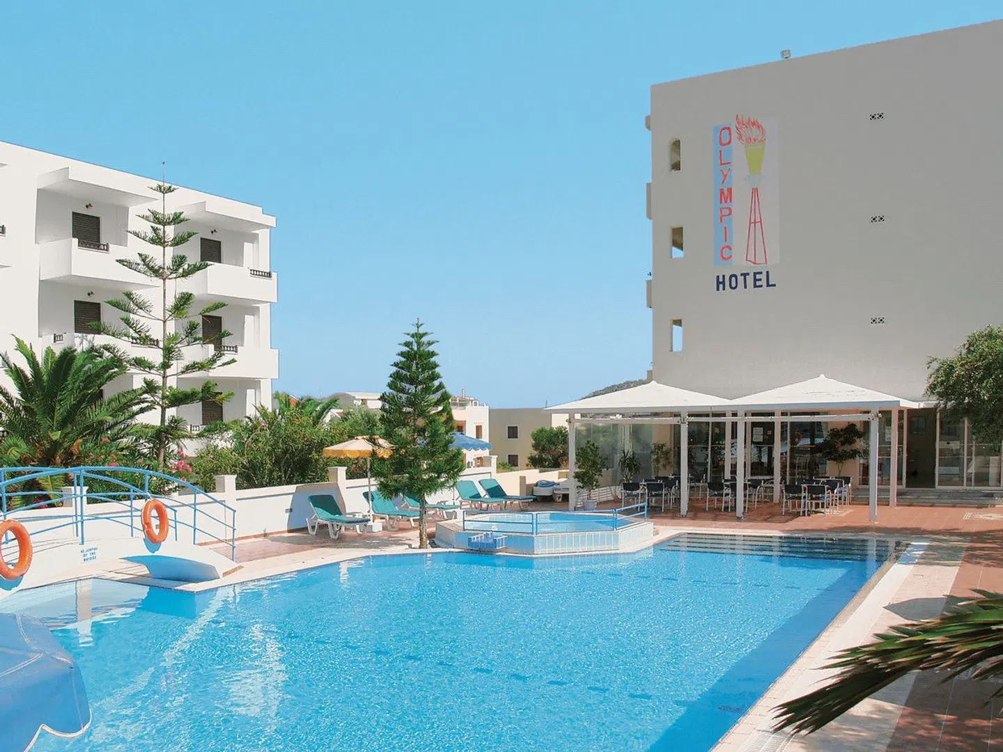 Olympic Hotel OUTDOOR_POOL