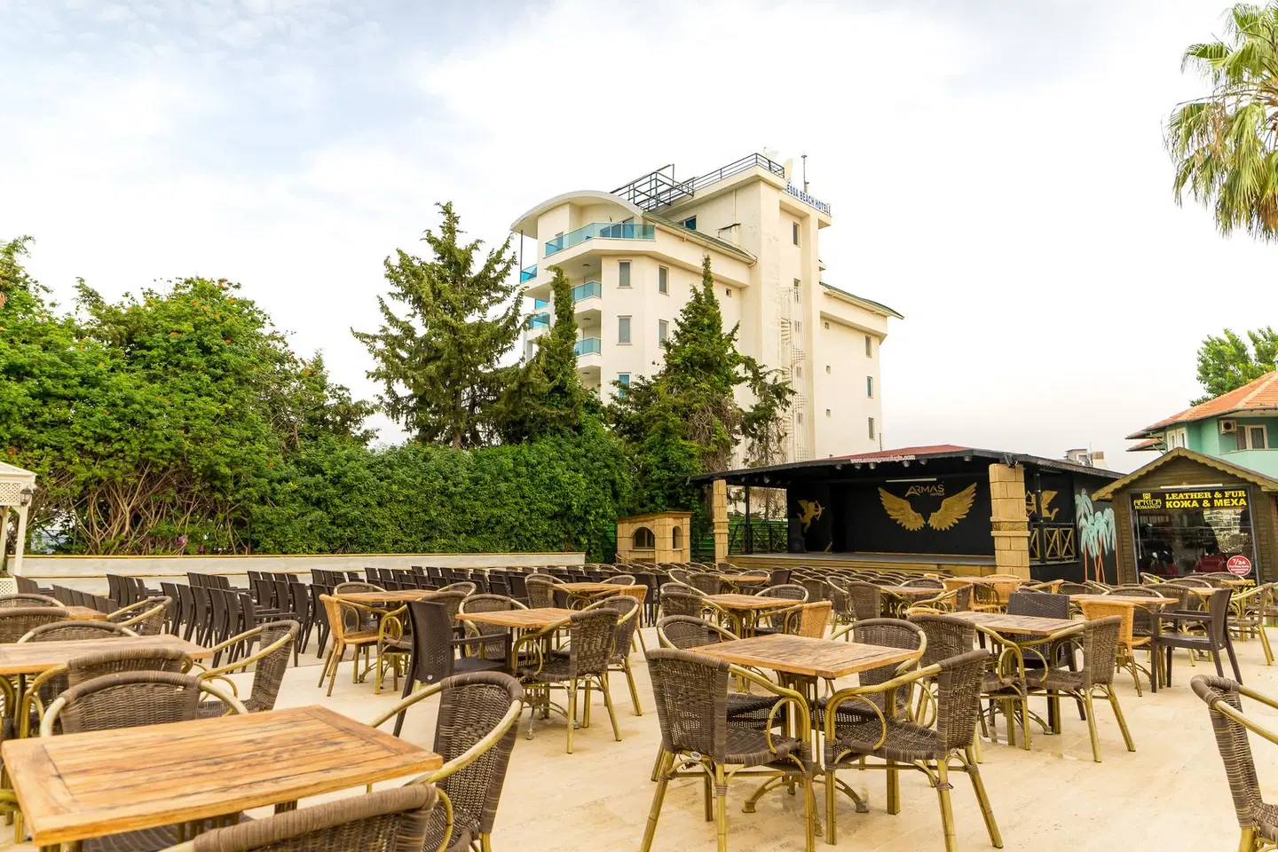 Armas Green Fugla Terrasse