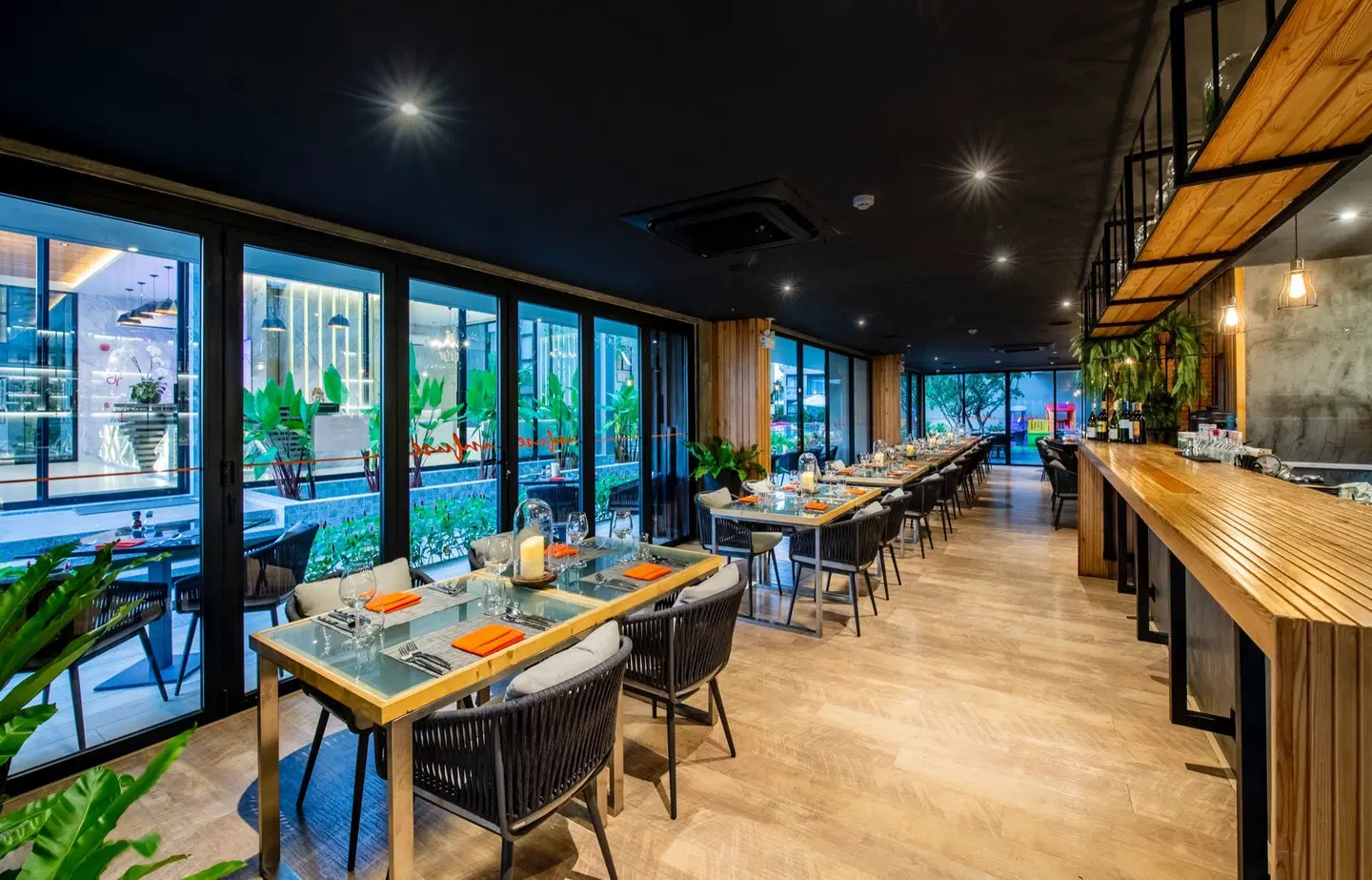 Diamond Resort Phuket Restaurant