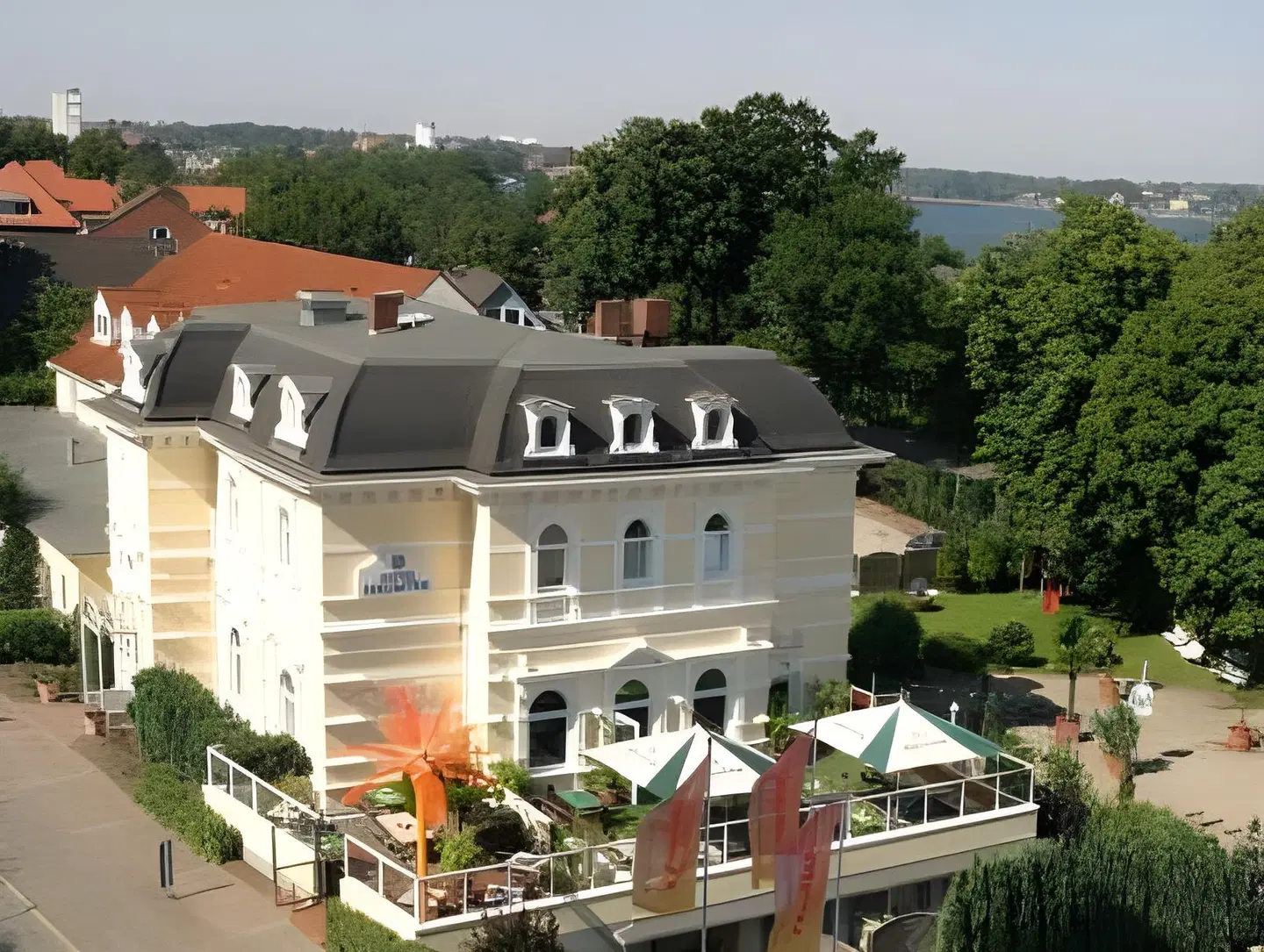 Hotel BeachSide EXTERIOR