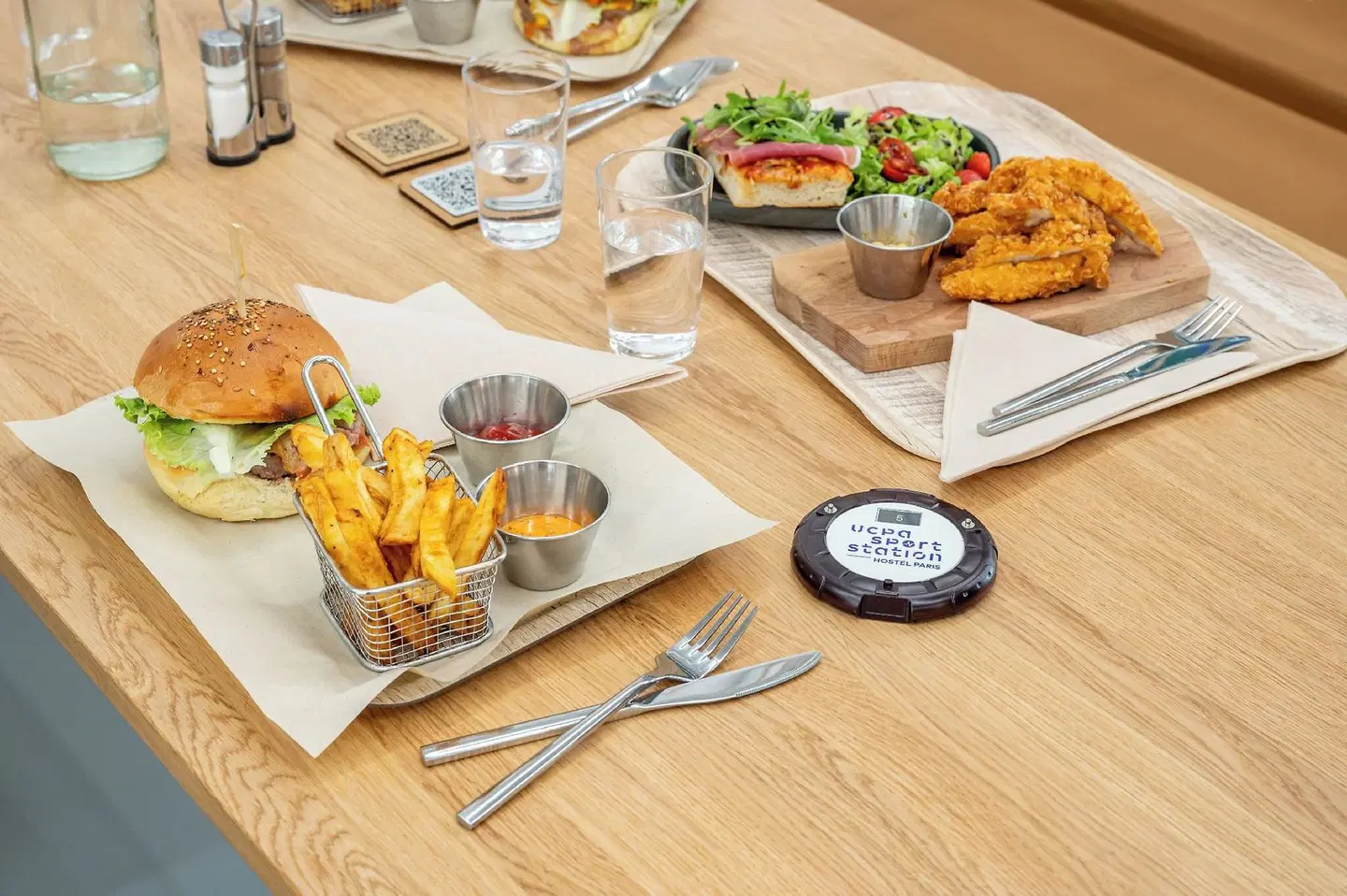 UCPA SPORT STATION HOSTEL PARIS Restaurant