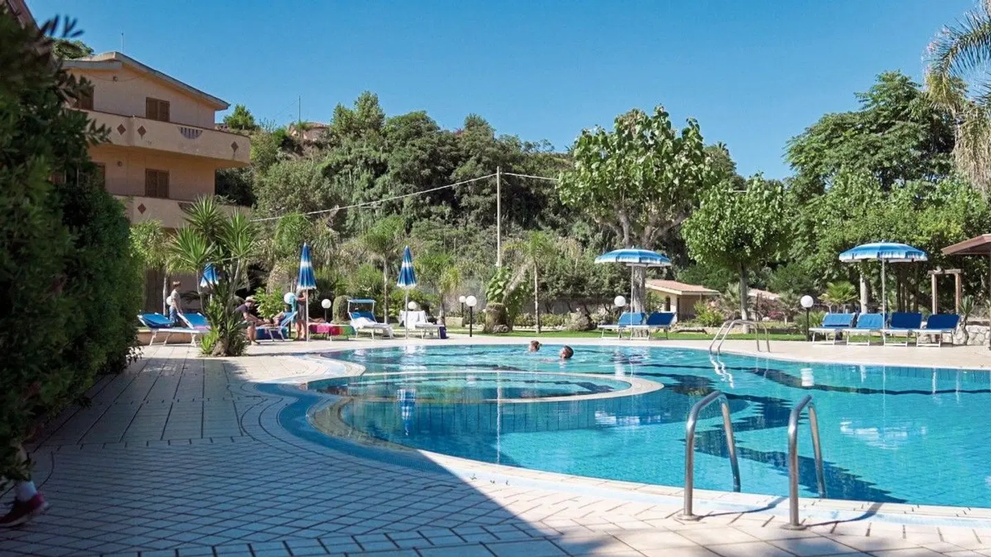 Villaggio Old River OUTDOOR_POOL