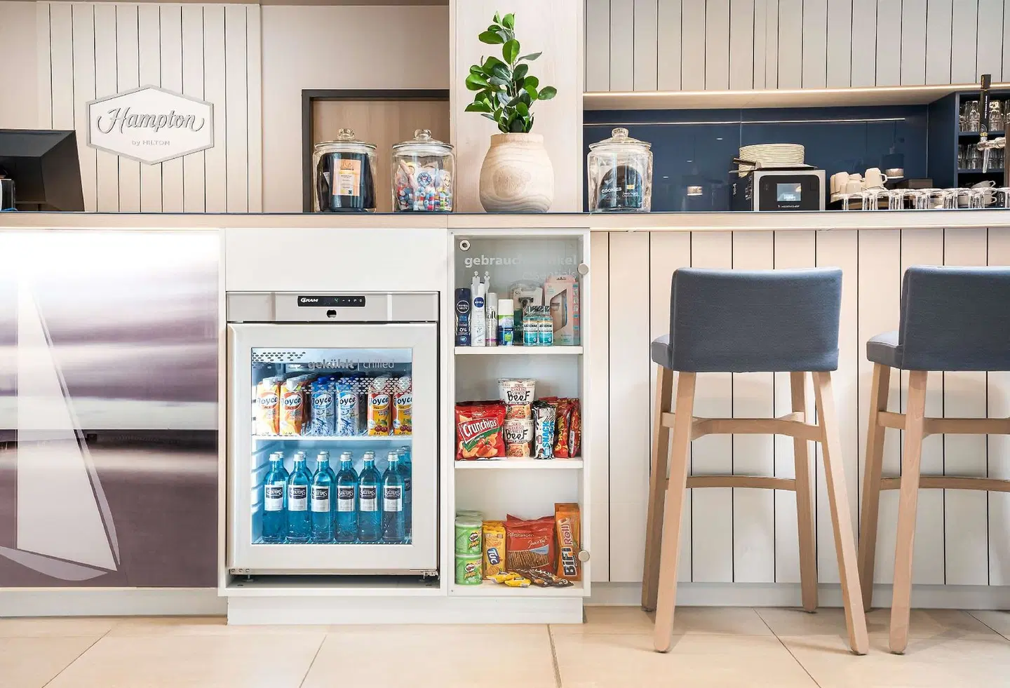 Hampton by Hilton Kiel LOUNGE_LOBBY