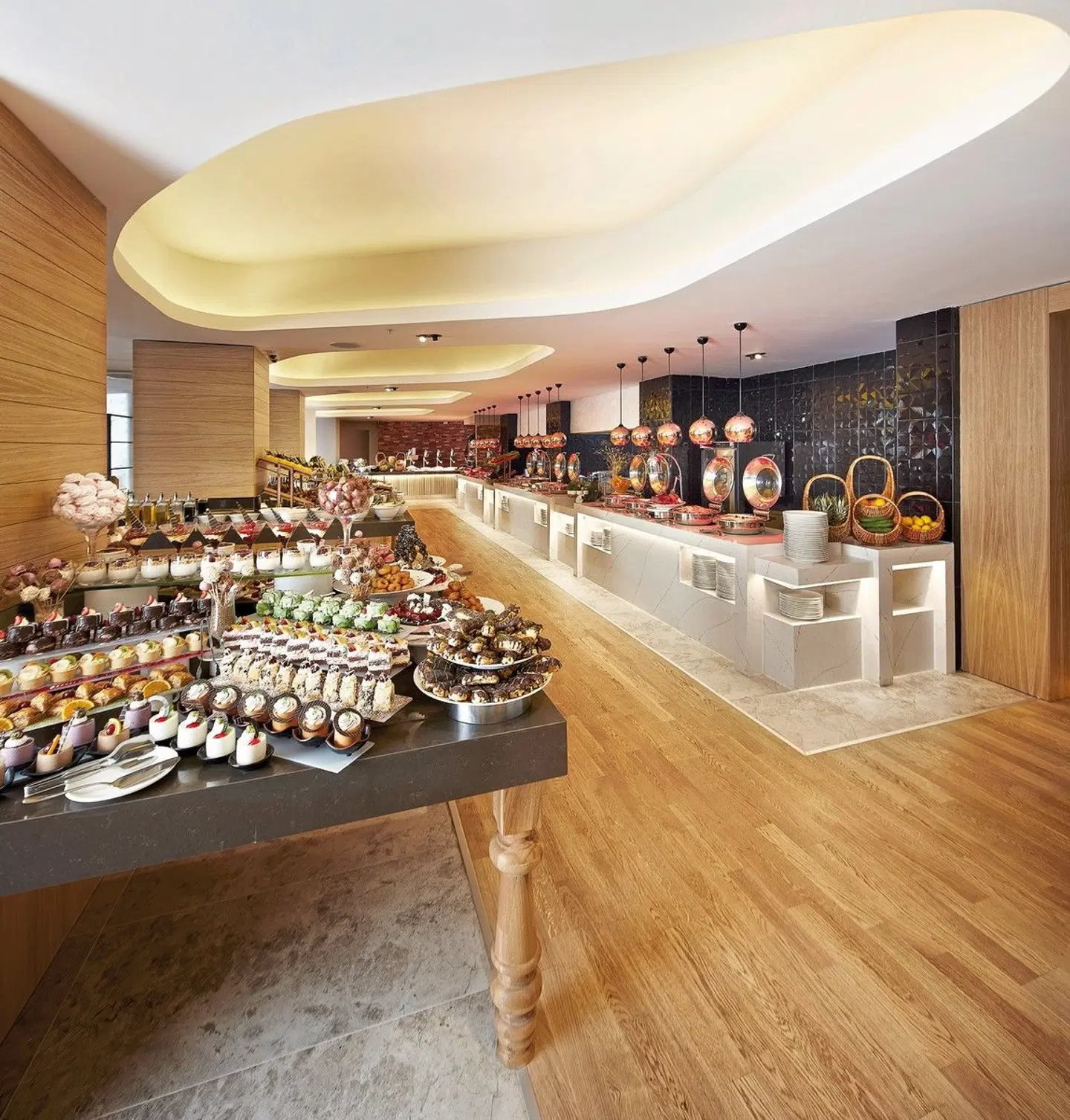 Lalila Blue Suites Restaurant