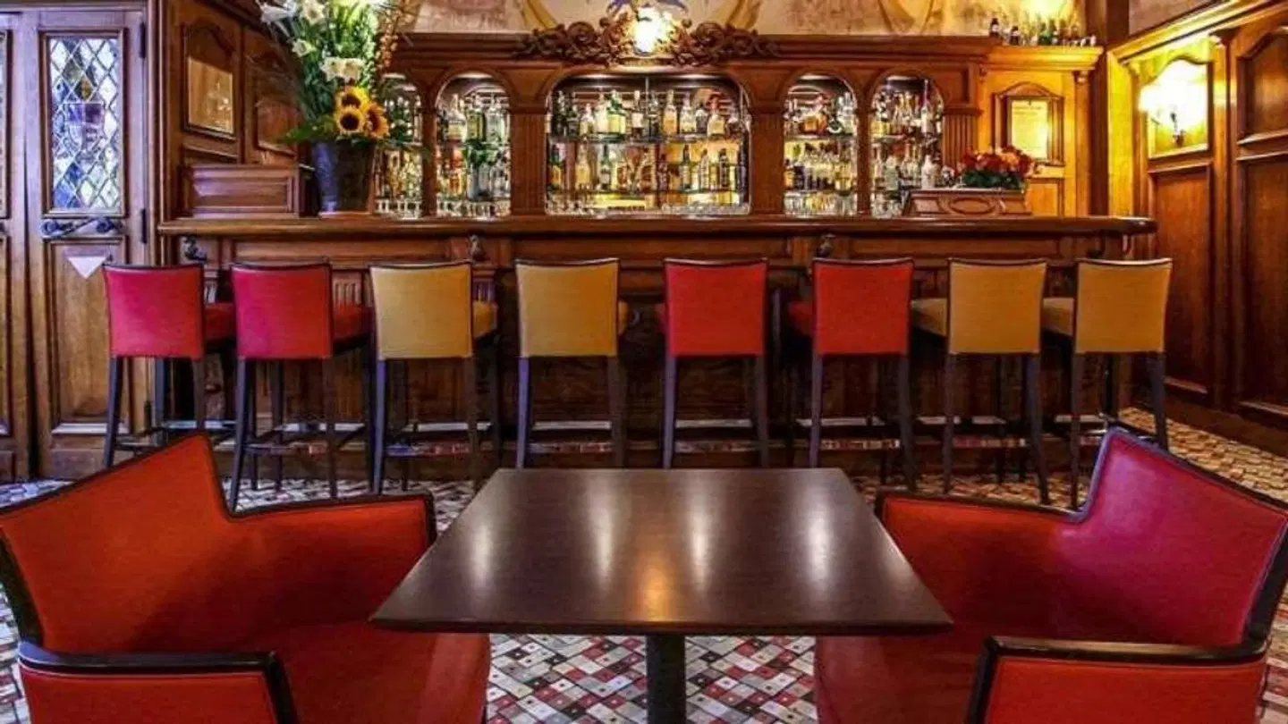 Etats-unis Opera Bar