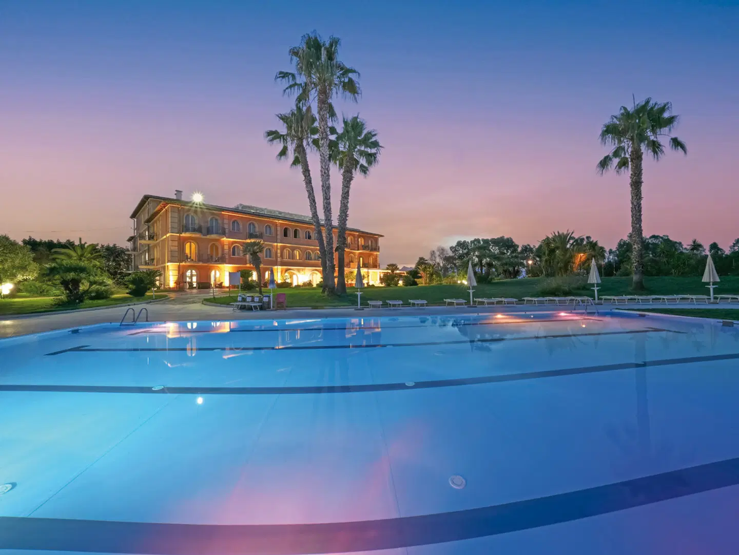 BV Airone Resort OUTDOOR_POOL