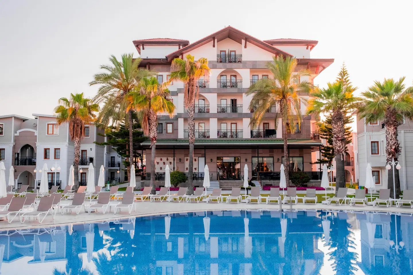 Selectum Colours Side OUTDOOR_POOL