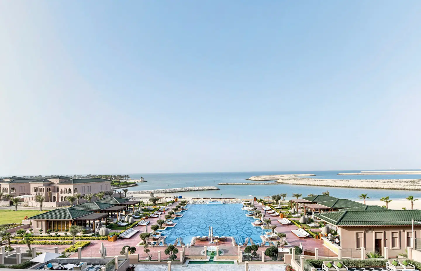 Royal Saray Resort EXTERIOR