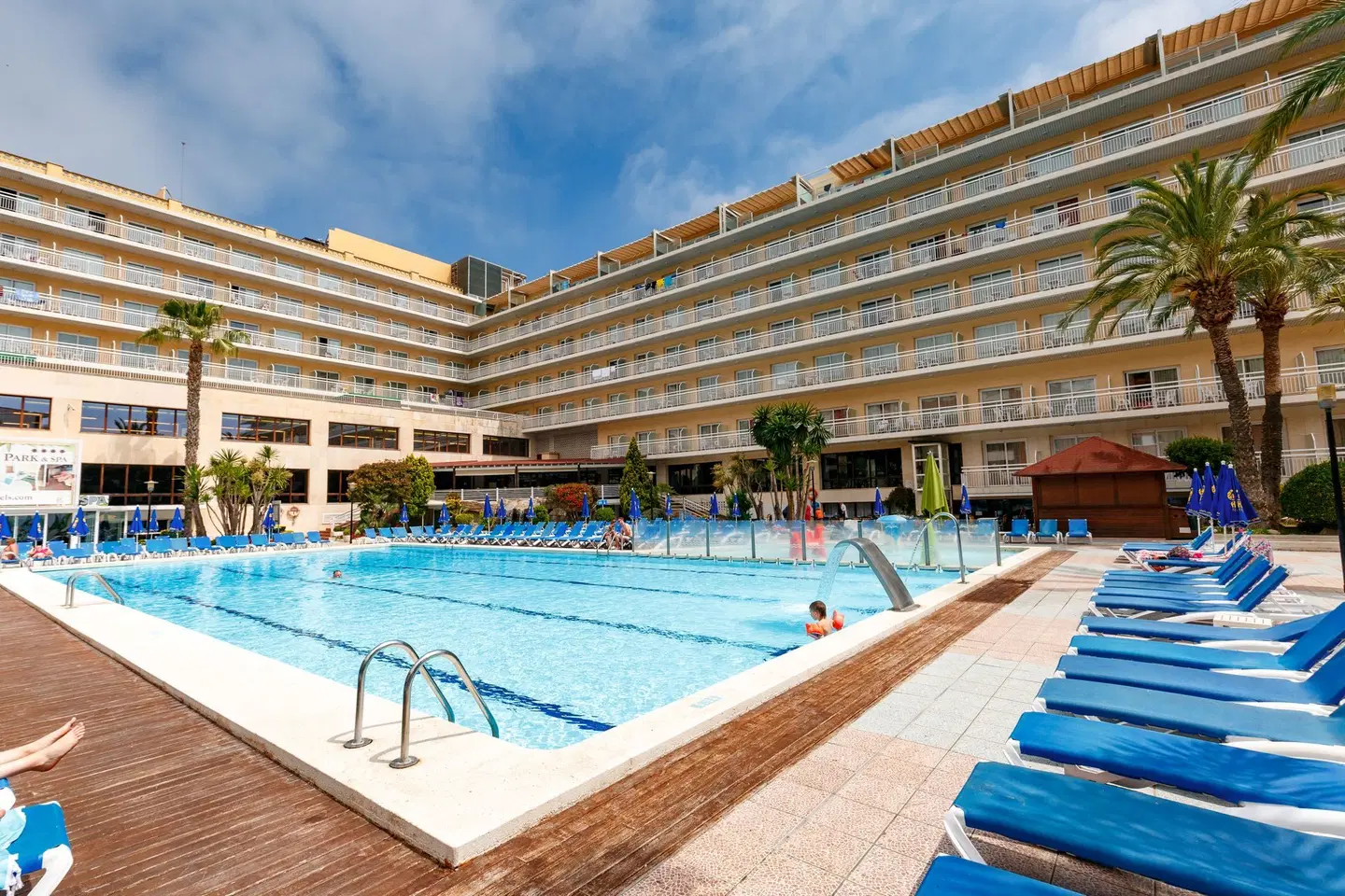 GHT Oasis Park & Spa OUTDOOR_POOL