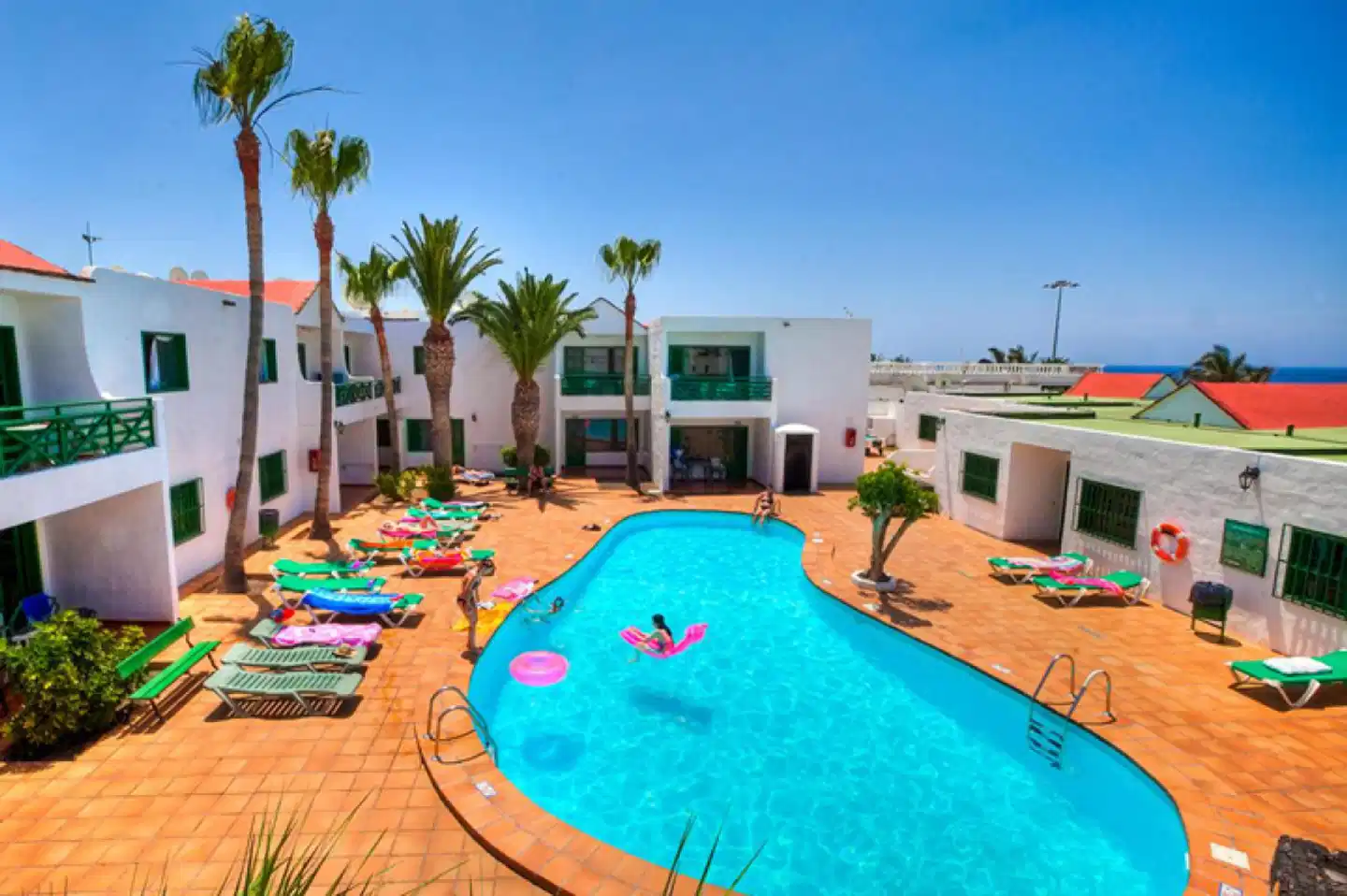 Rocas Blancas Pool