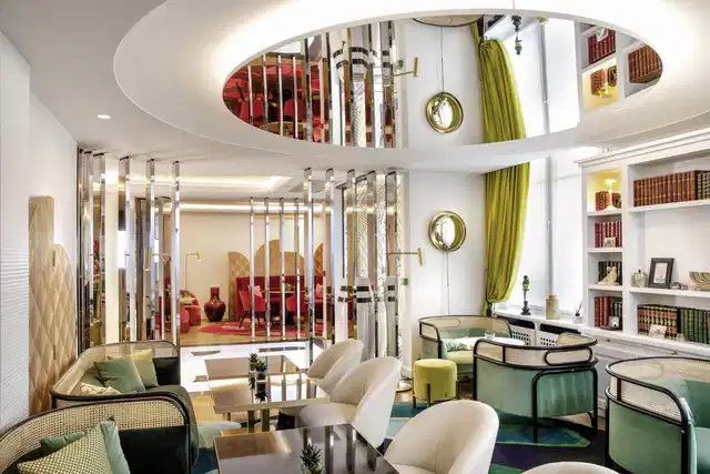 Hotel Victor Hugo Paris Kléber Lobby