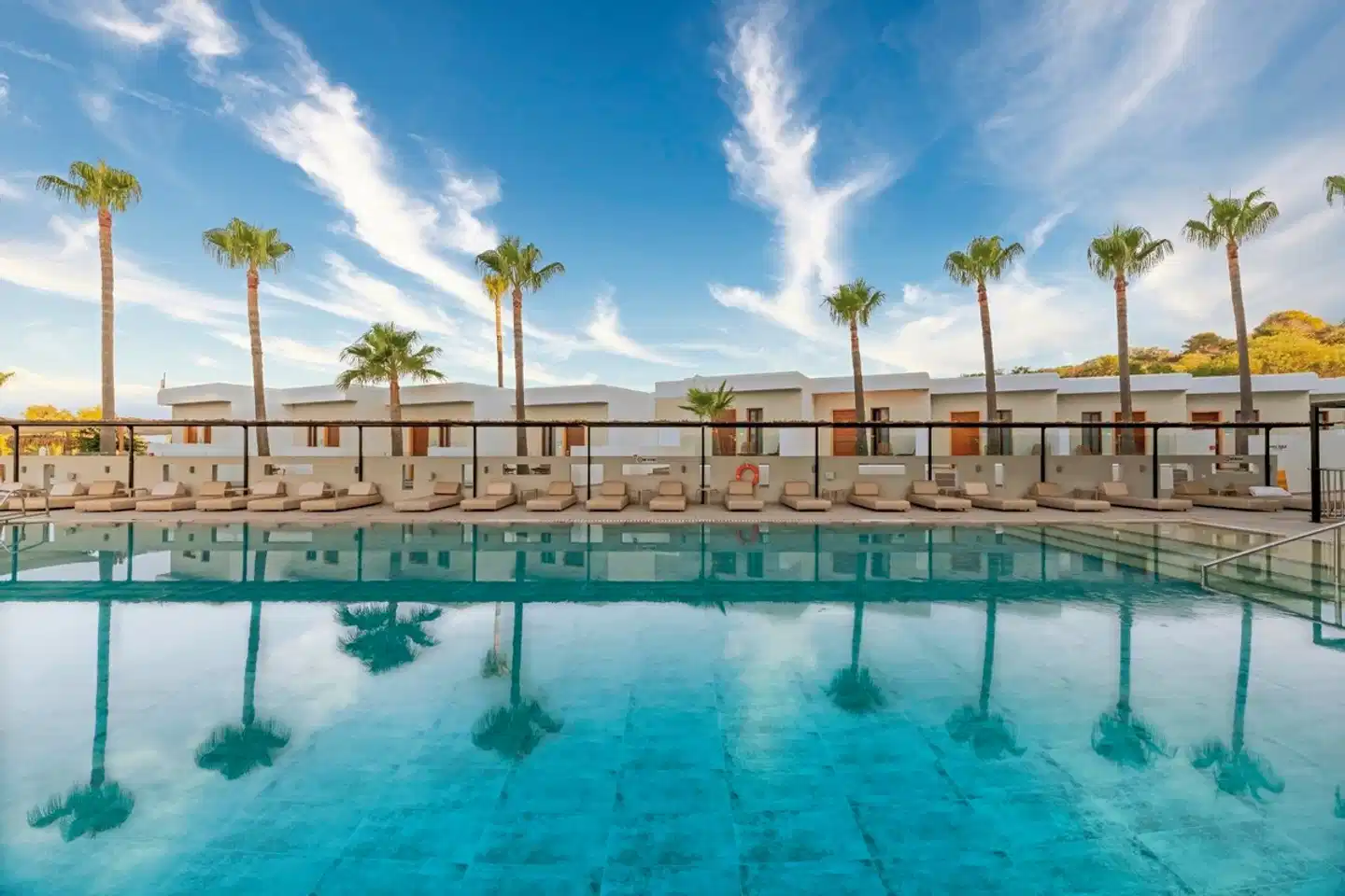 Napa Mermaid Hotel & Suites Pool