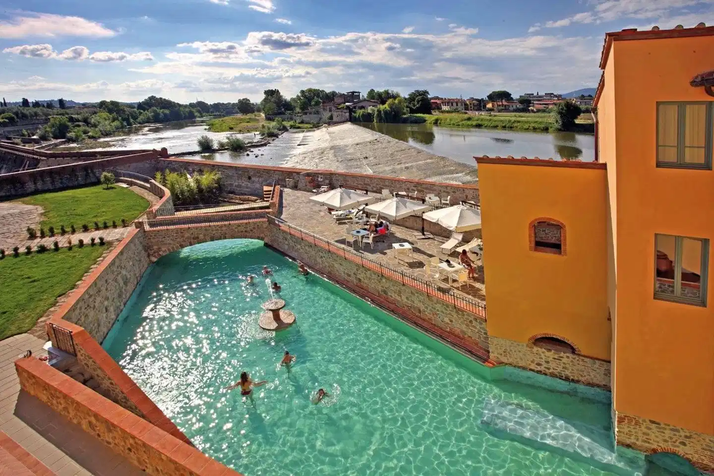 Mulino di Firenze Pool