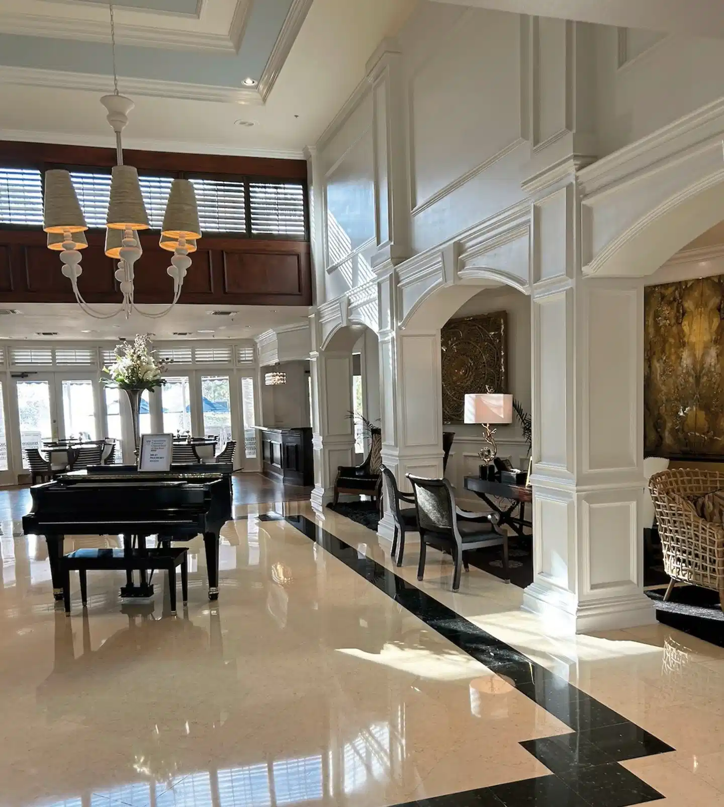 Inn at Pelican Bay Lobby