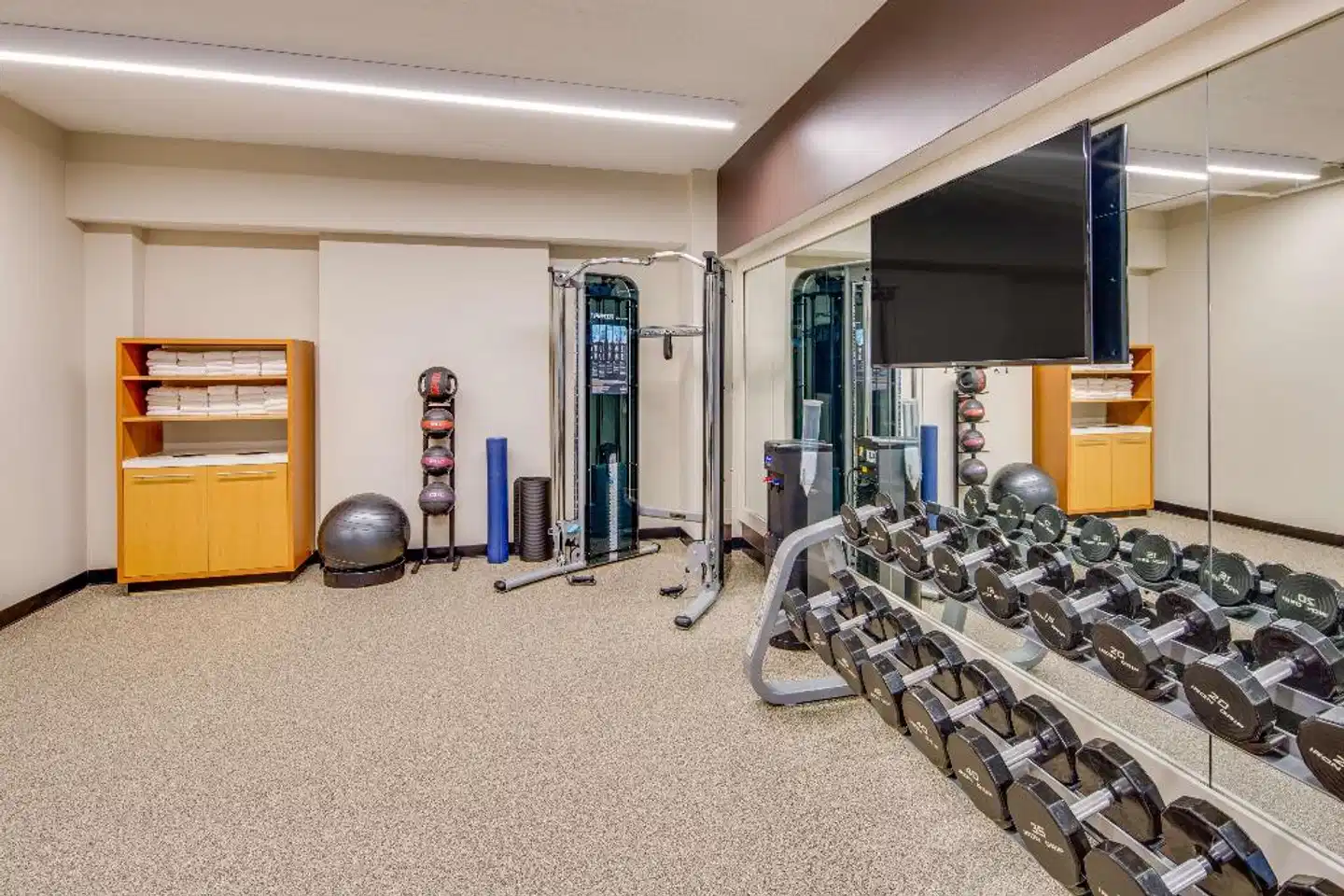 DoubleTree by Hilton Hotel & Suites Jersey City Sport und Entertainment