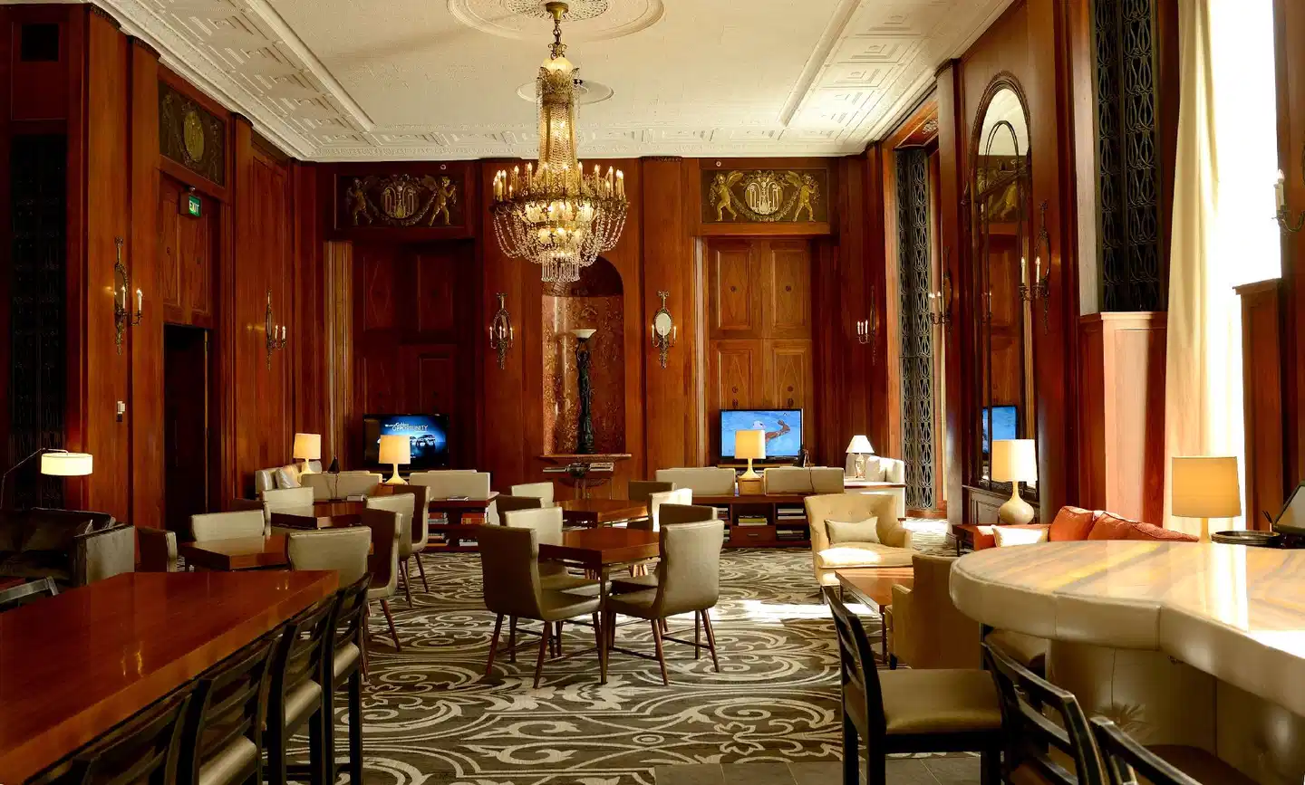 Hilton Milwaukee Restaurant