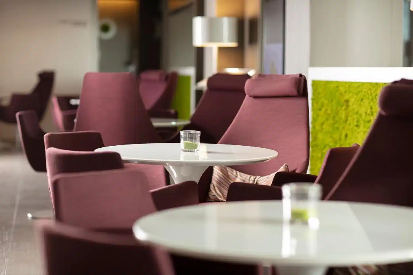 8Piuhotel Lobby